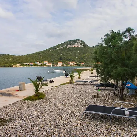 Adria Maja Luka Dubrava * Putniković